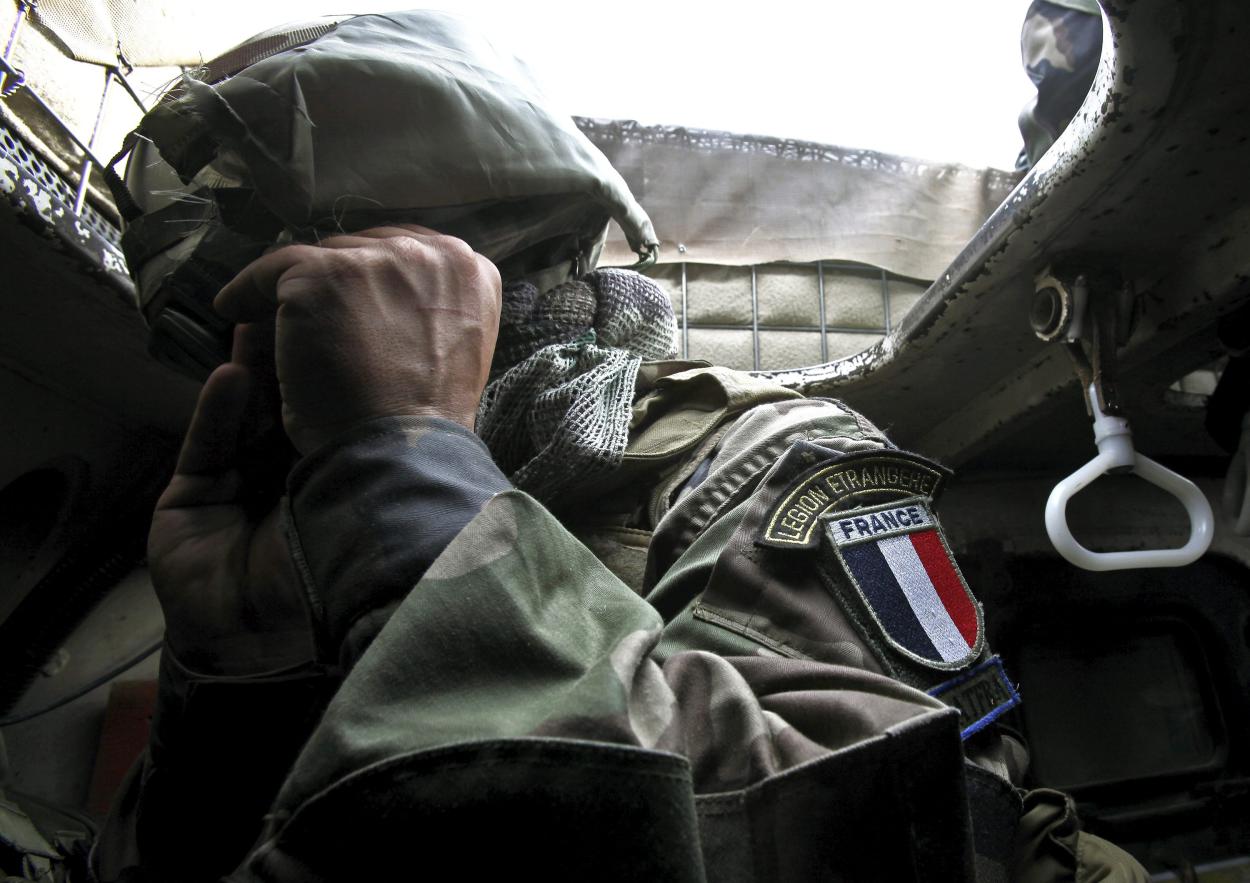 francja wysłała około 100 żołnierzy do obwodu donieckiego na ukrainie
