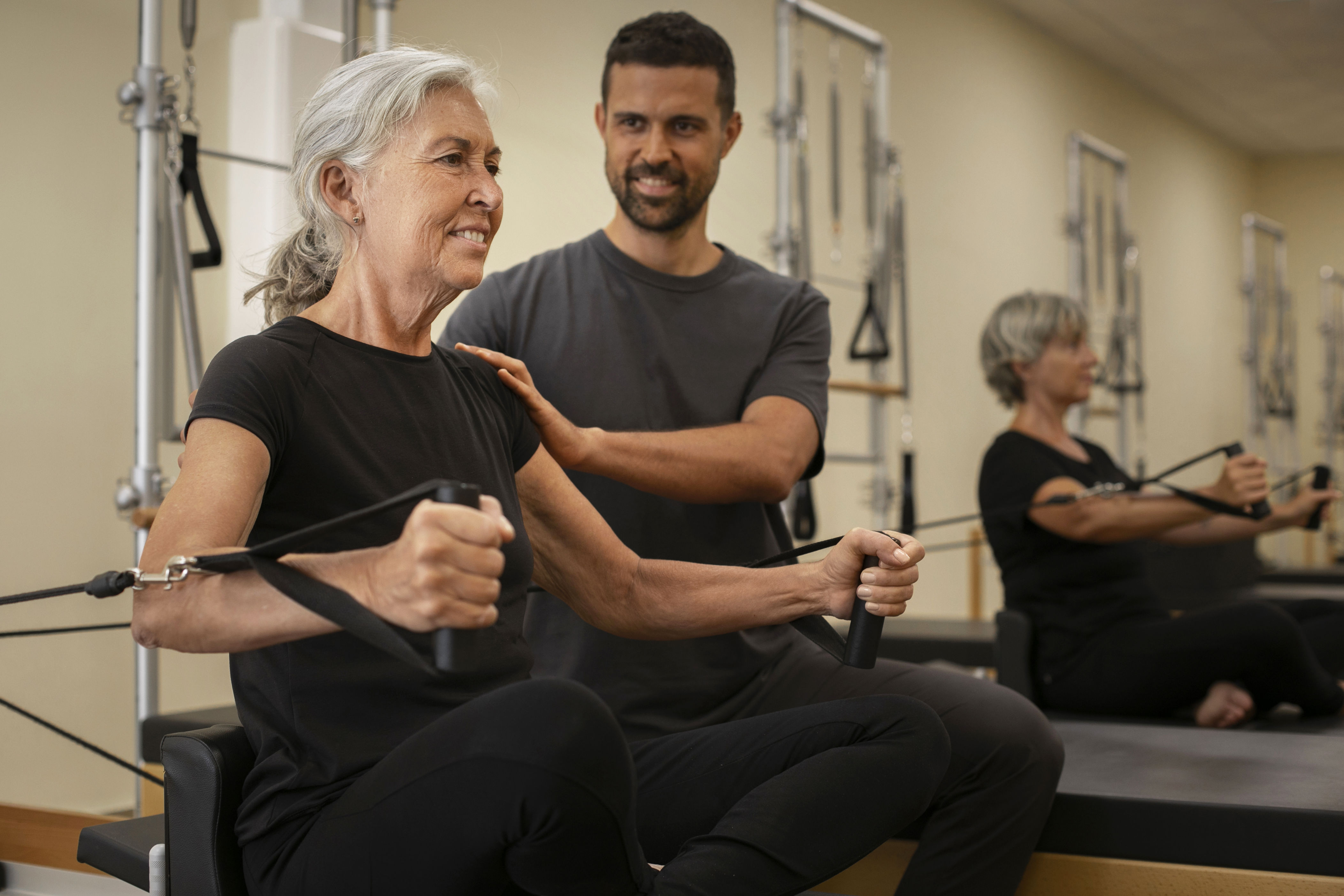 3 mitos comuns sobre musculação para idosos