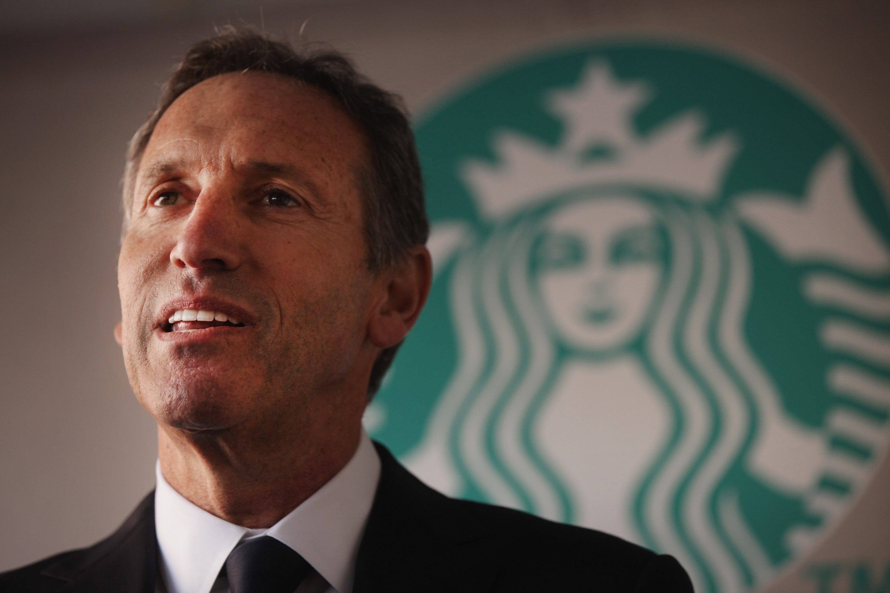 how to, microsoft, howard schultz tells starbucks to fix its stores and mobile app to reverse 'fall from grace'