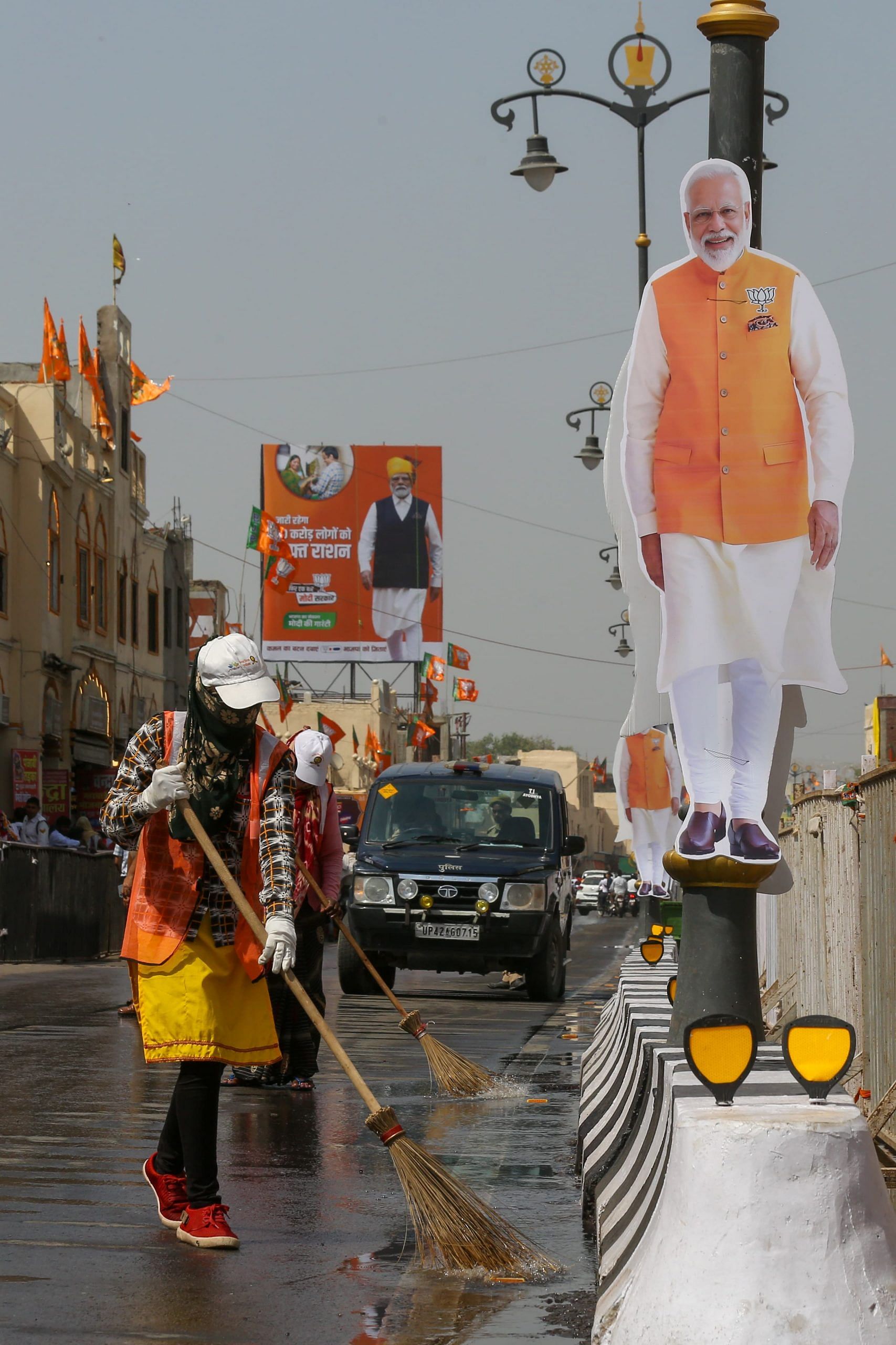 2 km roadshow, obeisance to ram lalla, sea of supporters — pm modi’s blockbuster procession in ayodhya