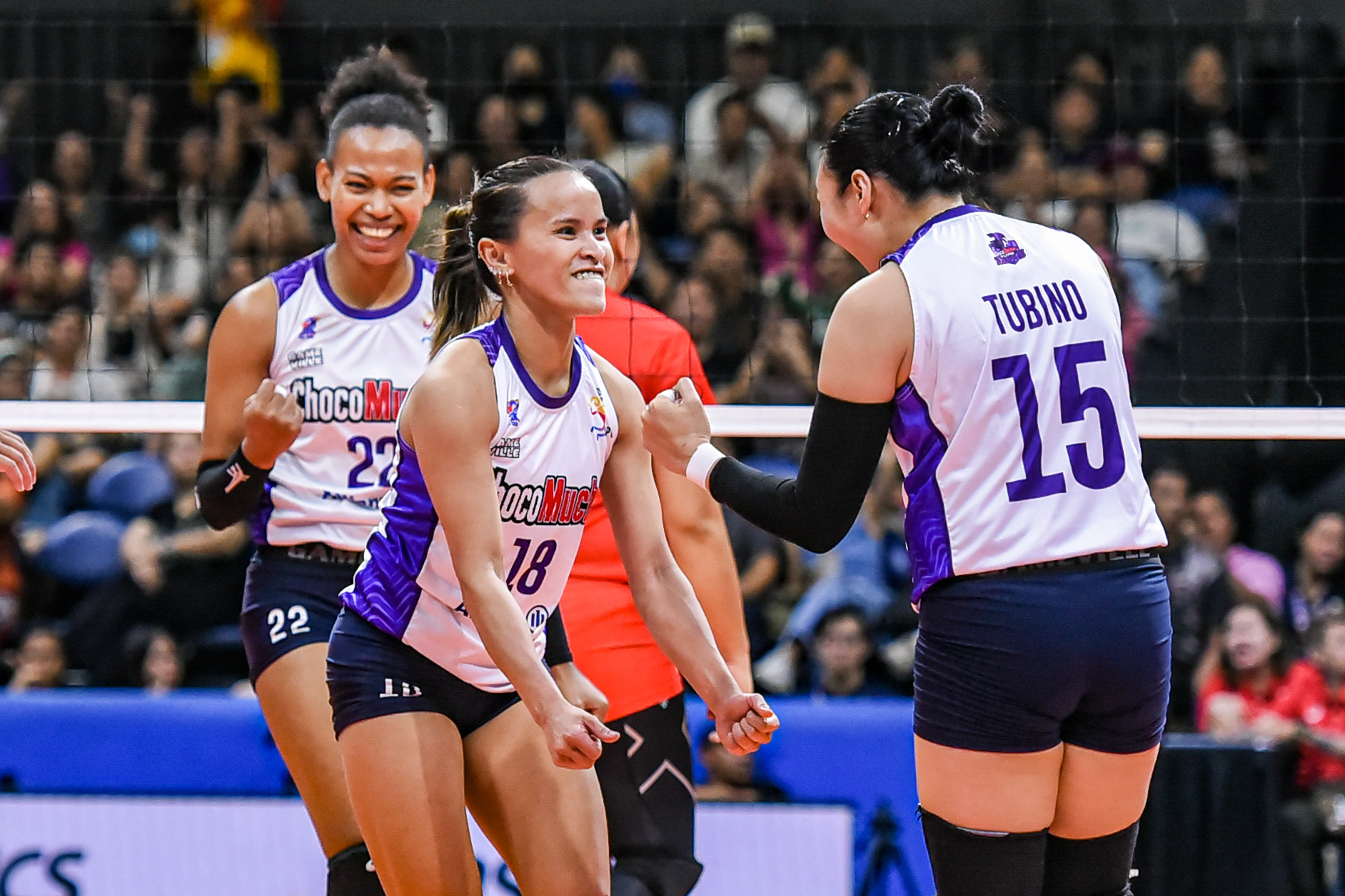 double celebration for sisi rondina as choco mucho, ust make finals