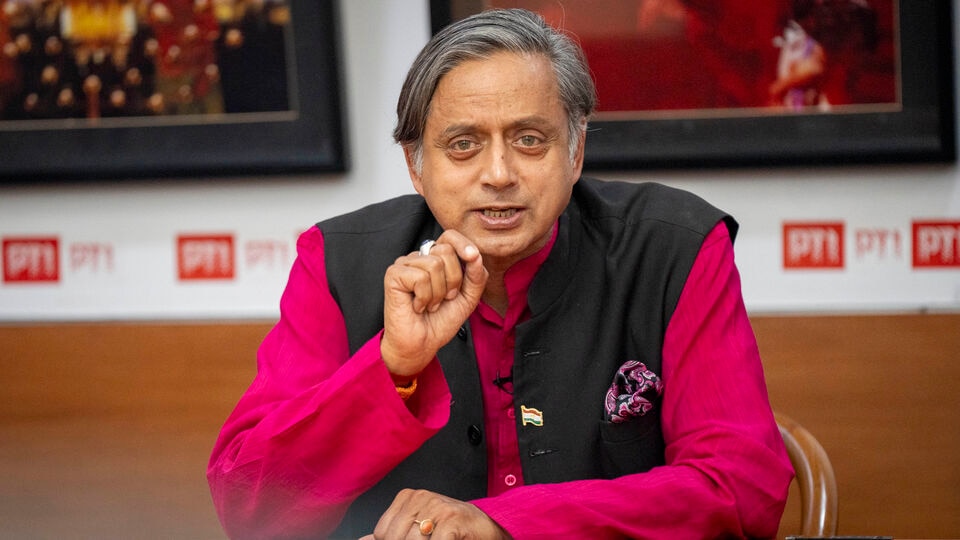 '26/11 hero not killed by kasab': shashi tharoor seeks probe into congress leaders' claim, says 'it is not too late'