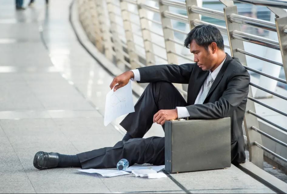 conozca cinco consejos que puede probar si está muy estresado en el trabajo