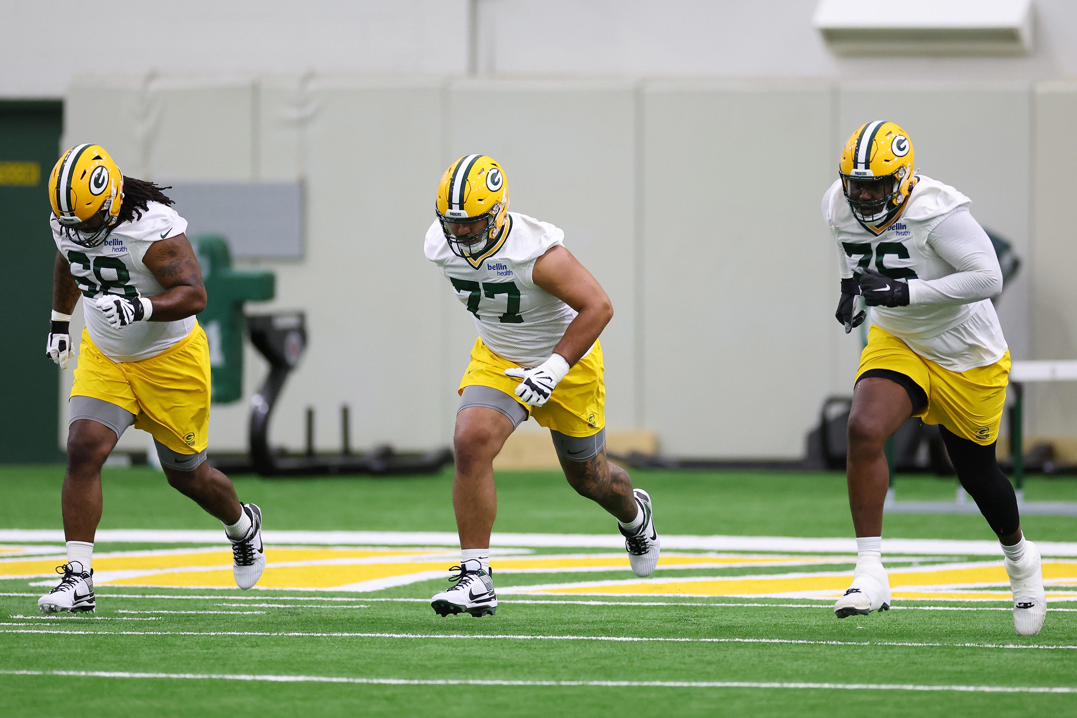 opportunity for packers udfas trente jones and donovan jennings along iol
