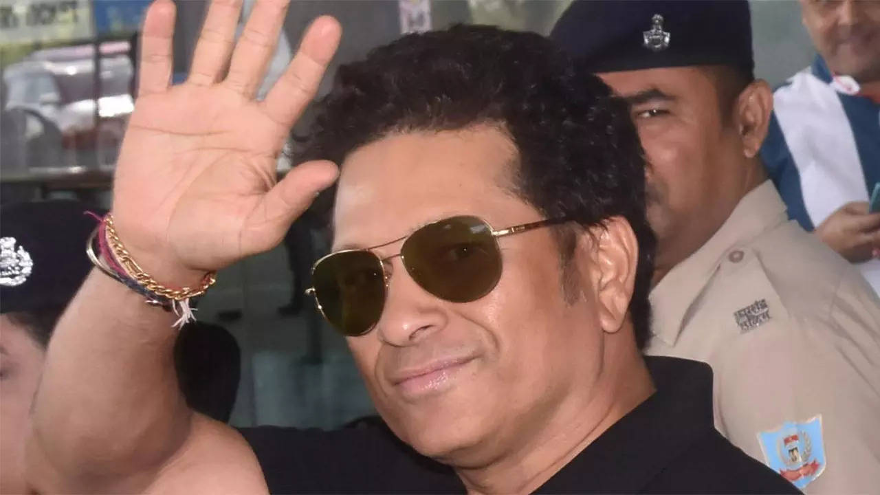 amid loud construction noise, sachin tendulkar's neighbour requests legend to restrict work to 'reasonable hours'