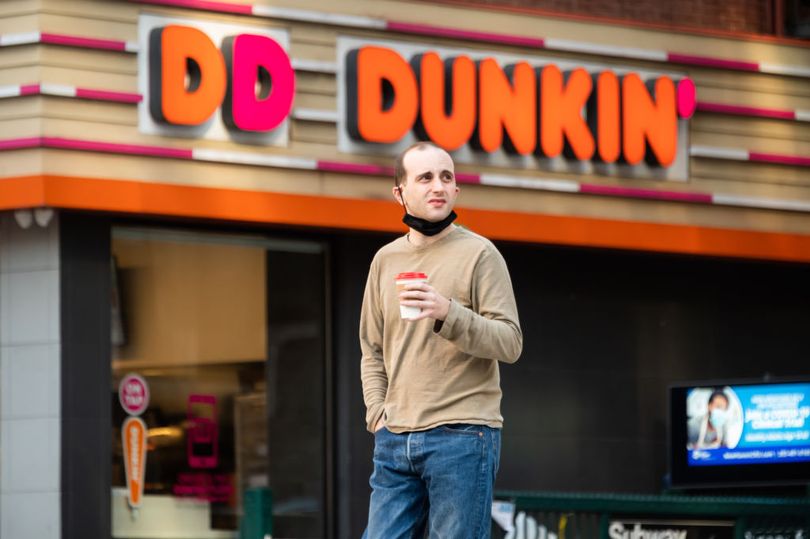 dunkin' offers special deal to healthcare workers to celebrate national nurses week