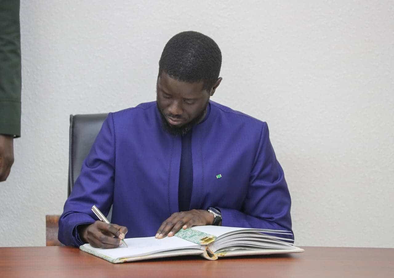 sénégal : contestation d’un décret de nomination pris par diomaye faye