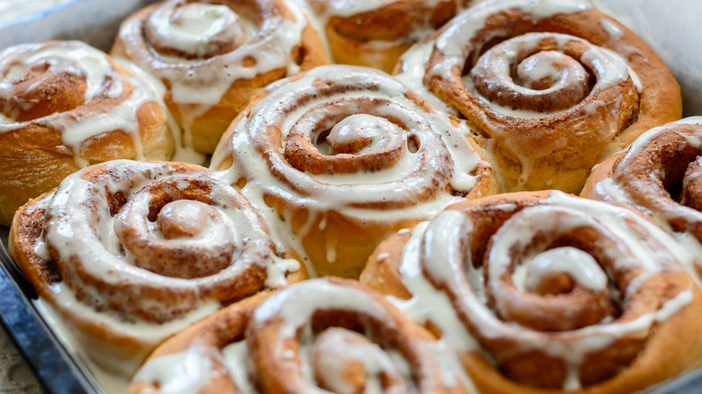 the canned ingredient hack for ridiculously good cinnamon rolls