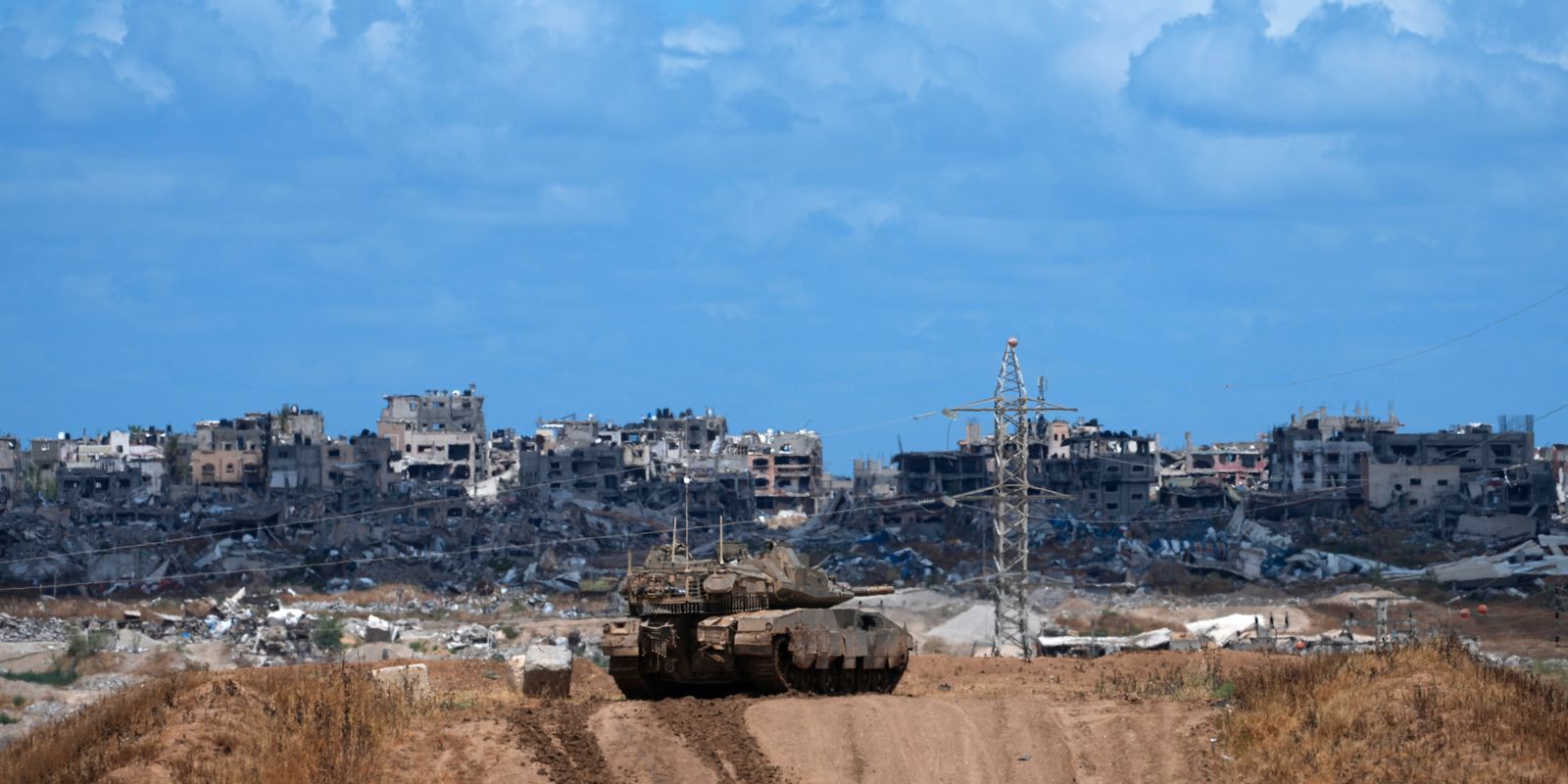 hamas har accepterat förslag om vapenvila – israel: möter inte kraven