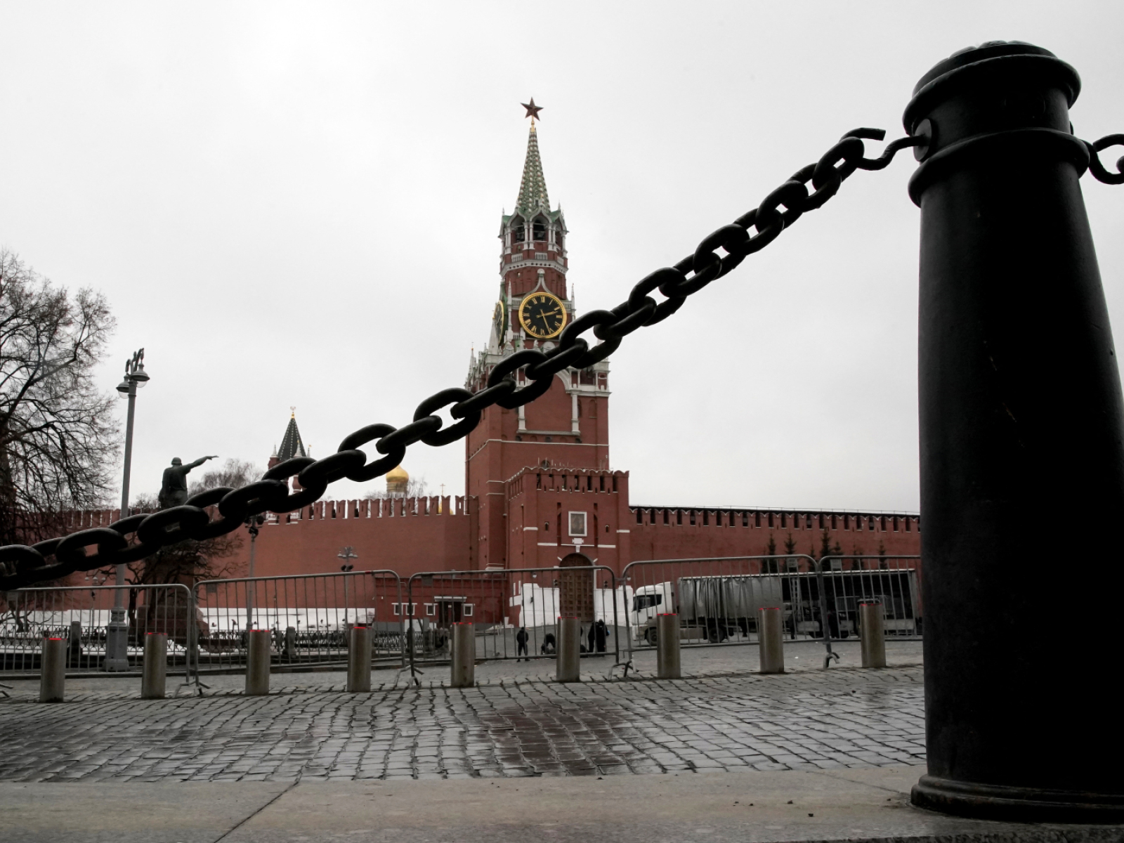 kreml droht mit angriffen auf britische militärziele