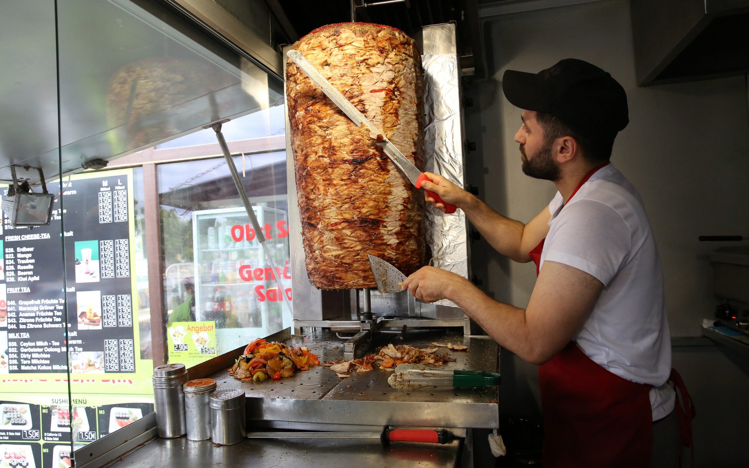 germany’s left wing makes price of doner kebab a political hot potato