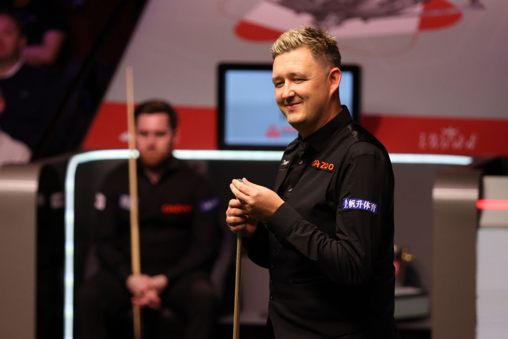 kyren wilson holds off jak jones to close in on world snooker championship title