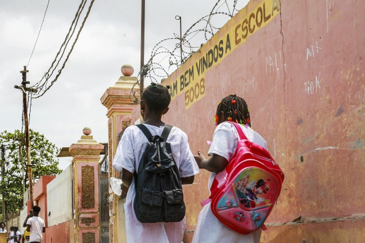 angola vai introduzir inglês e francês na 5.ª e 6.ª classes a partir de 2025