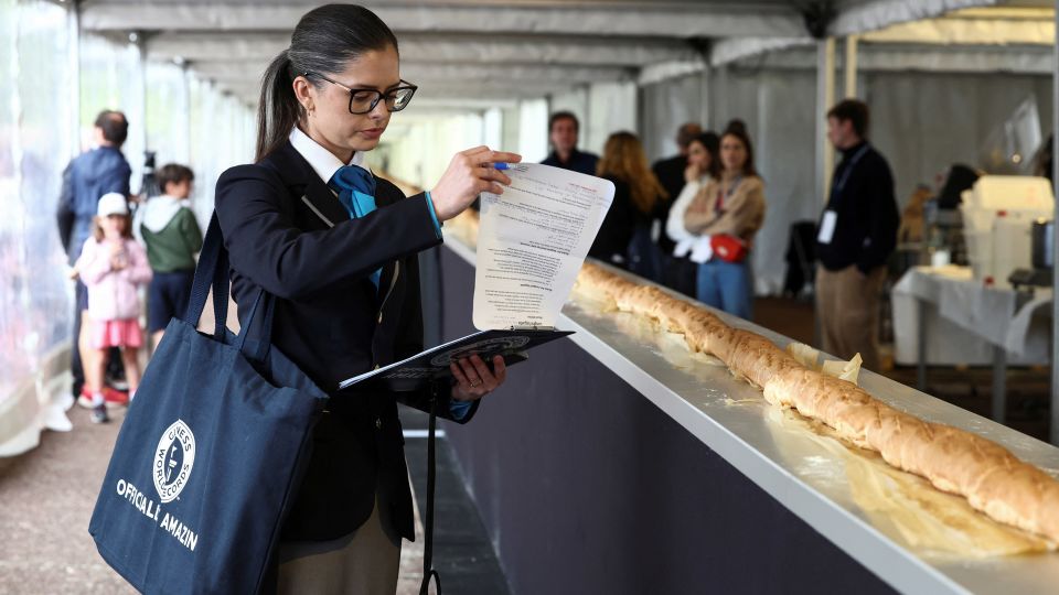 french bakers claim world record for longest baguette