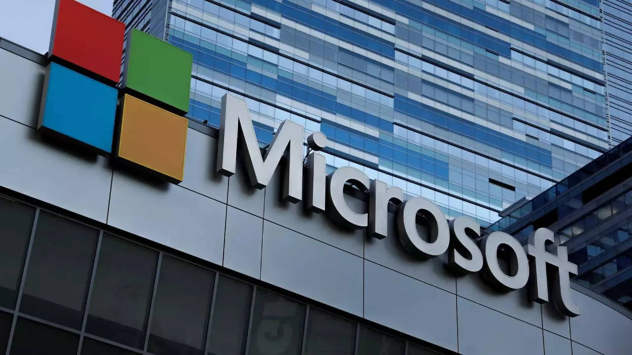 microsoft, microsoft buys land in hyd for rs 267 cr