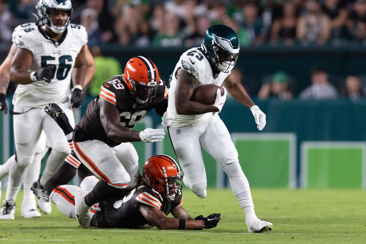 eagles free agent rb finds new home