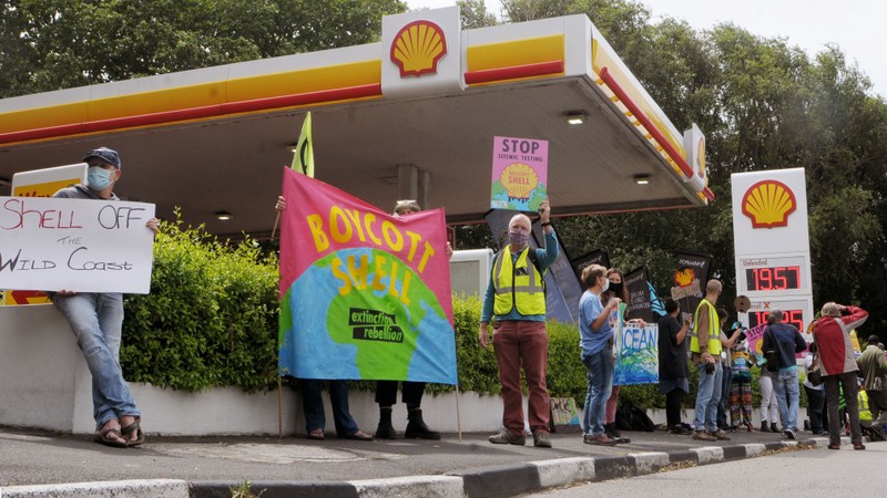 shell confirms downstream exit amid calls for broad ownership in sa’s liquefied energy sector