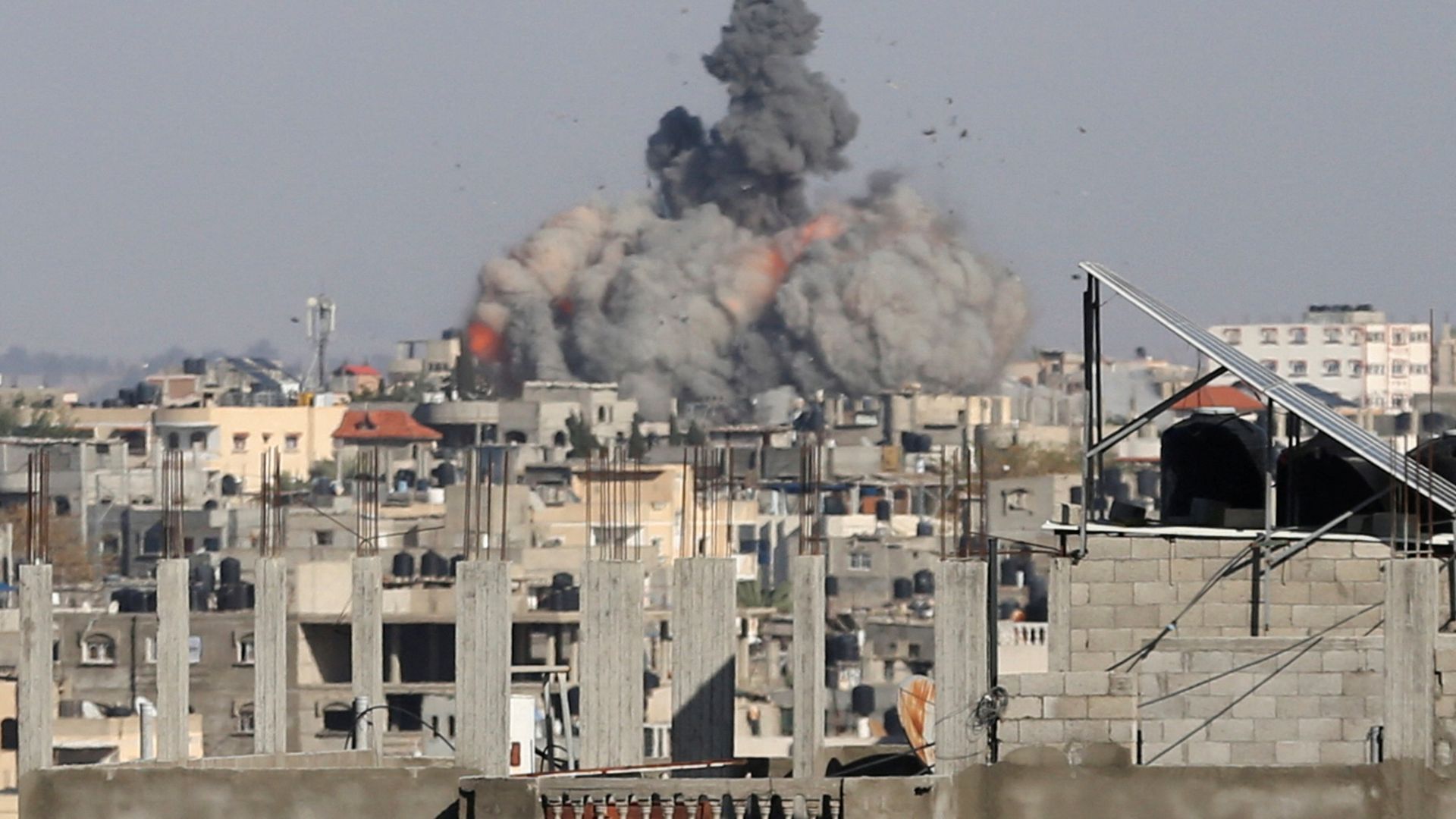israel-gaza-krieg: israel startet gezielte luftschläge im östlichen teil von rafah