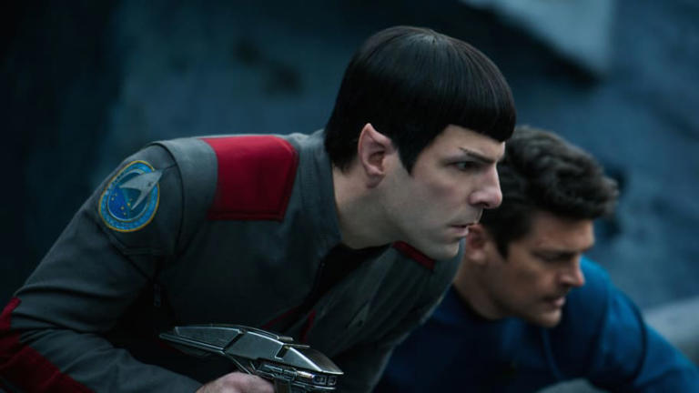 Star Trek: Strange New Worlds could benefit from using J.J. Abrams' Star Trek idea