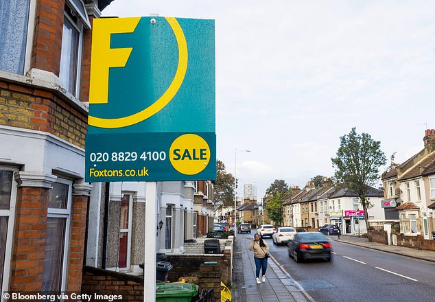 house prices will rise £61,500 on average in the next five years, predicts savills