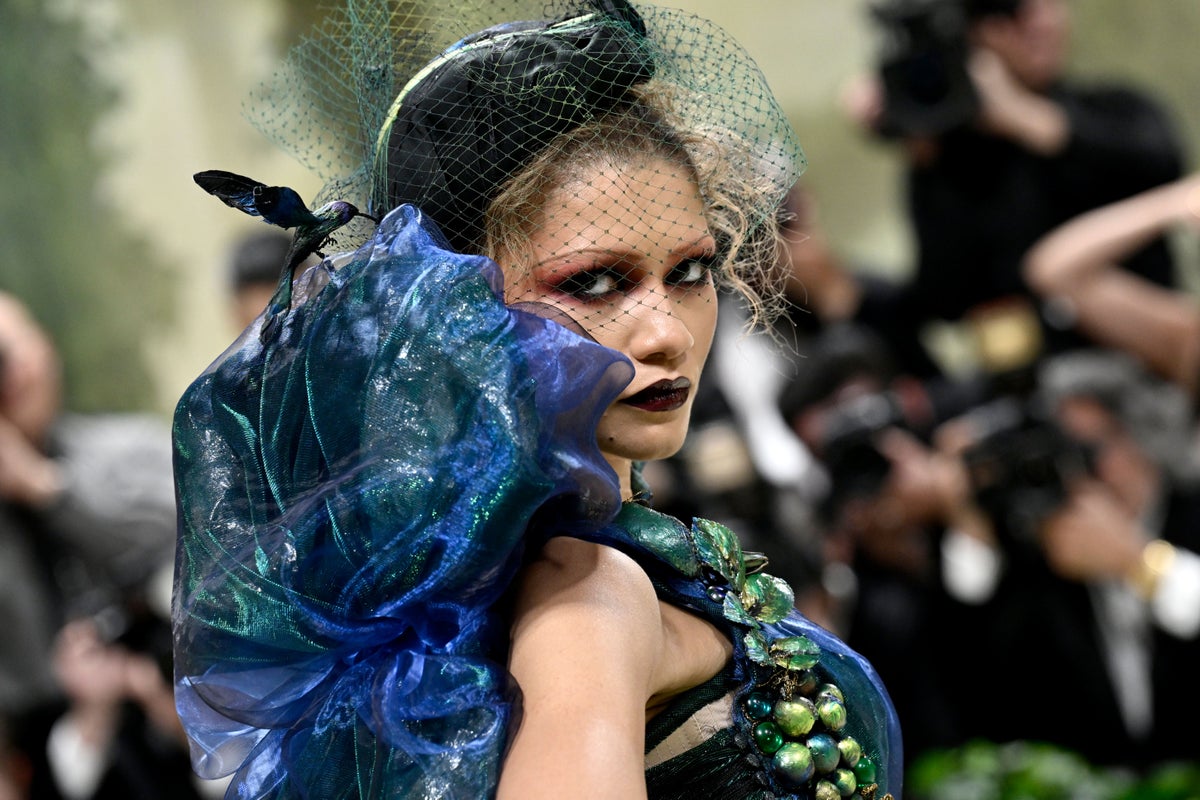 zendaya ‘reawakens fashion’ with striking maison margiela gown at met gala