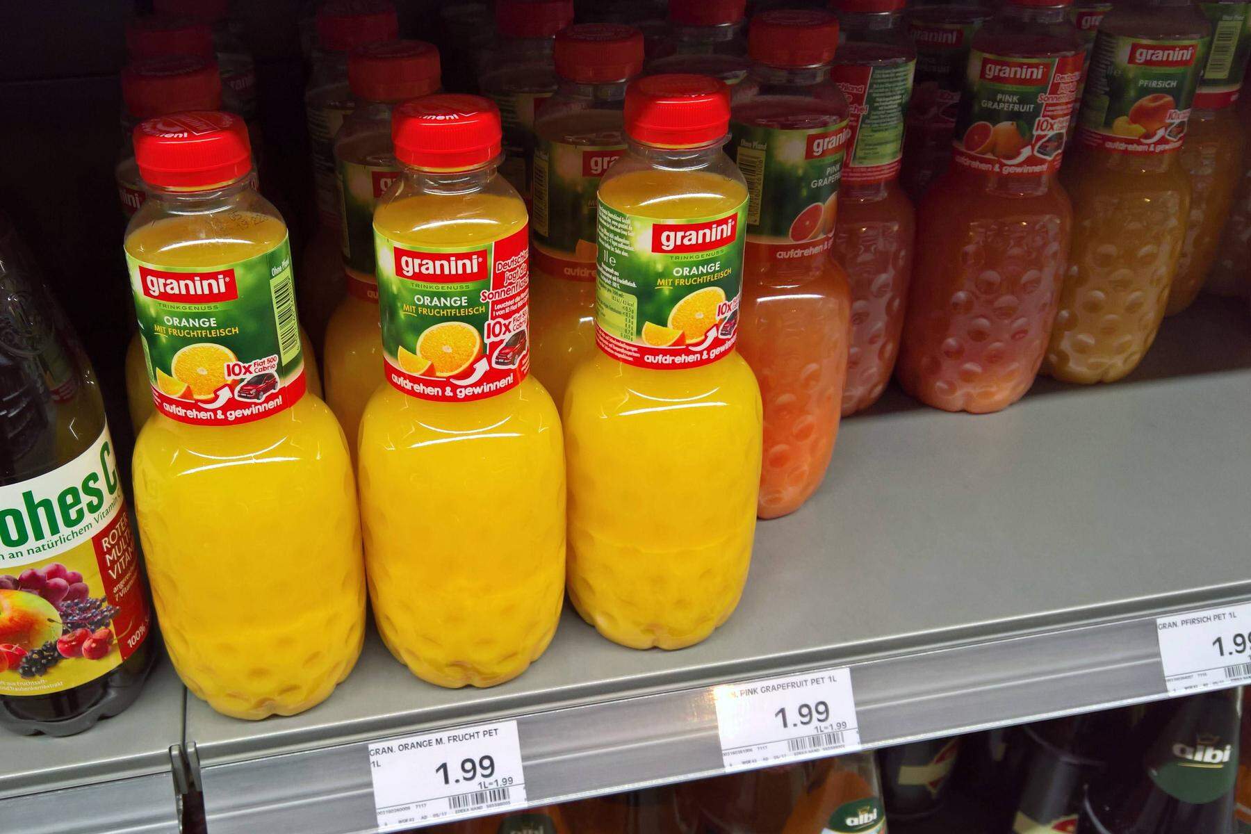 „mit zuckerwasser aufgefüllt“: orangensaft: eckes-granini halbiert fruchtsaftanteil und erntet kritik