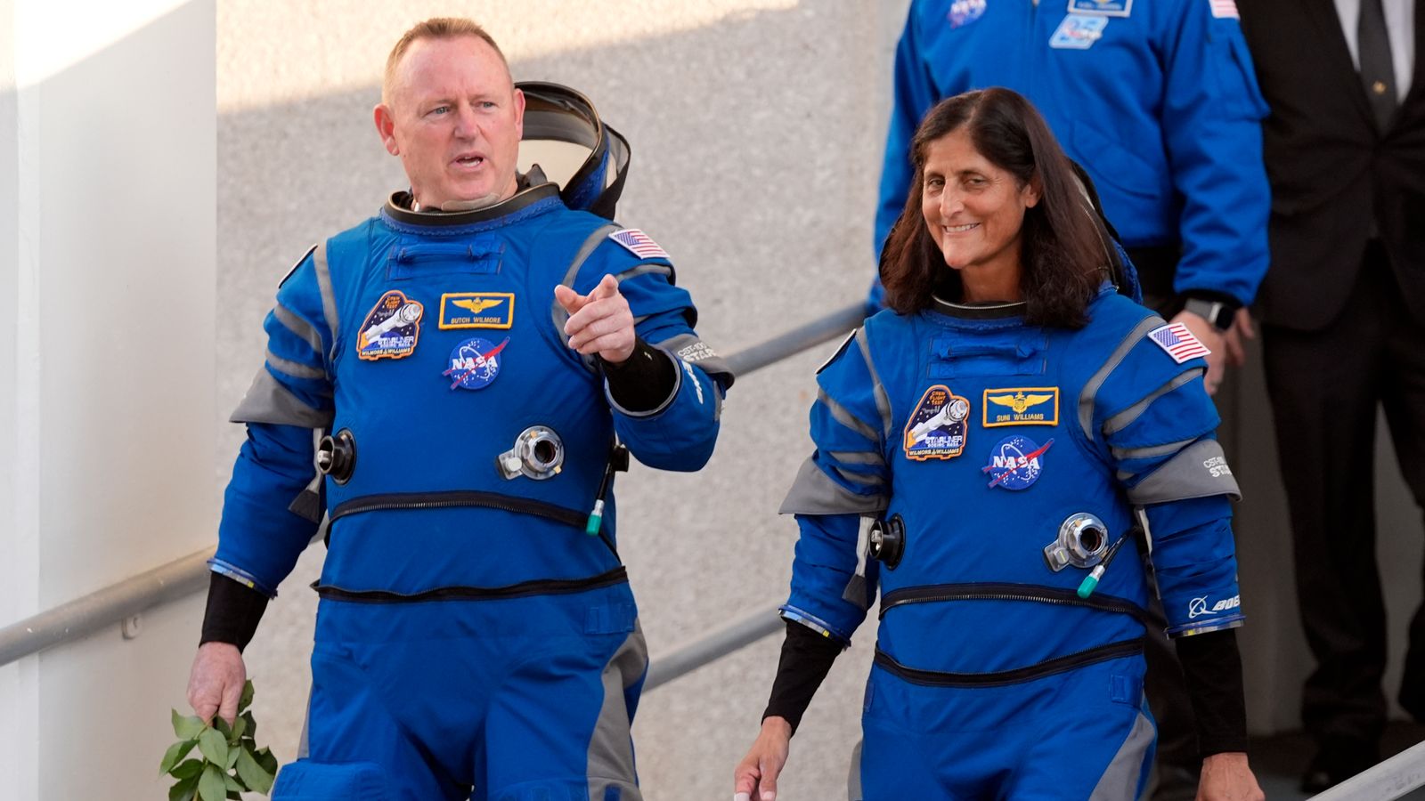 boeing delays first ever astronaut launch due to valve problem