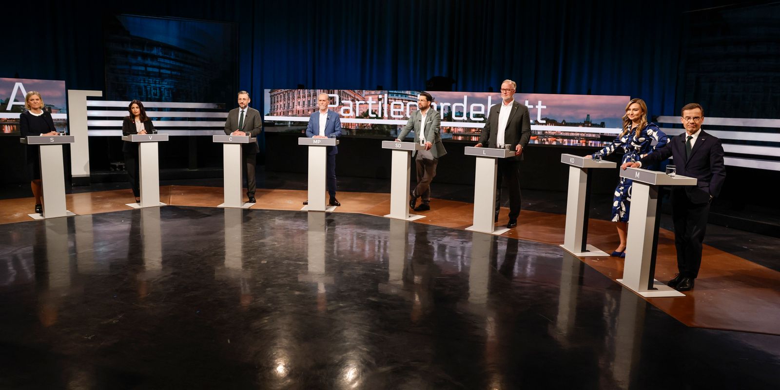 ledare: tv-sända debatter gör ingen klokare – tvärtom