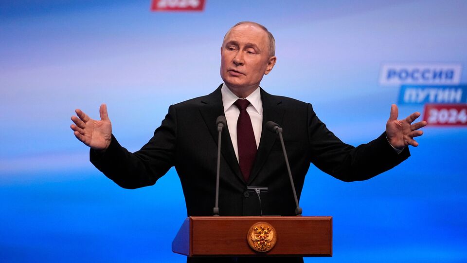 Russian President Vladimir Putin Officially Begins His 5th Term Today ...