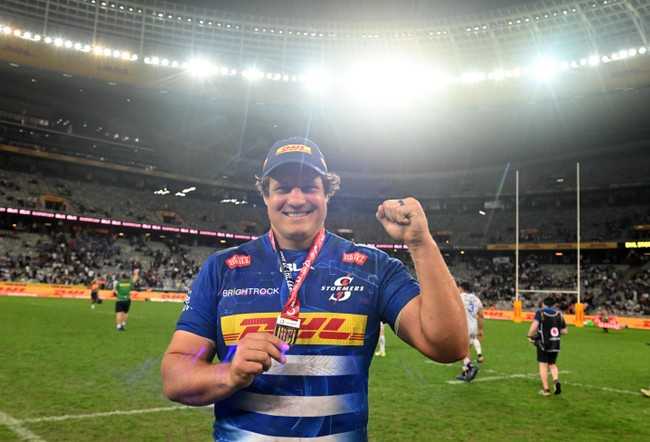 sithole back to prop stormers up