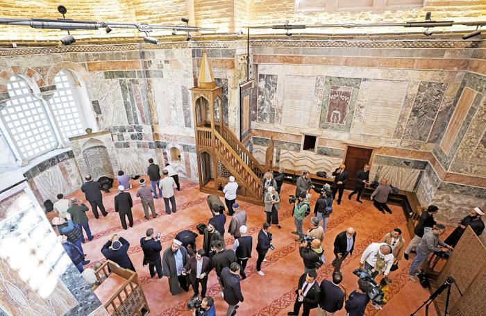 kariye camii, 79 yıl sonra ibadete açıldı