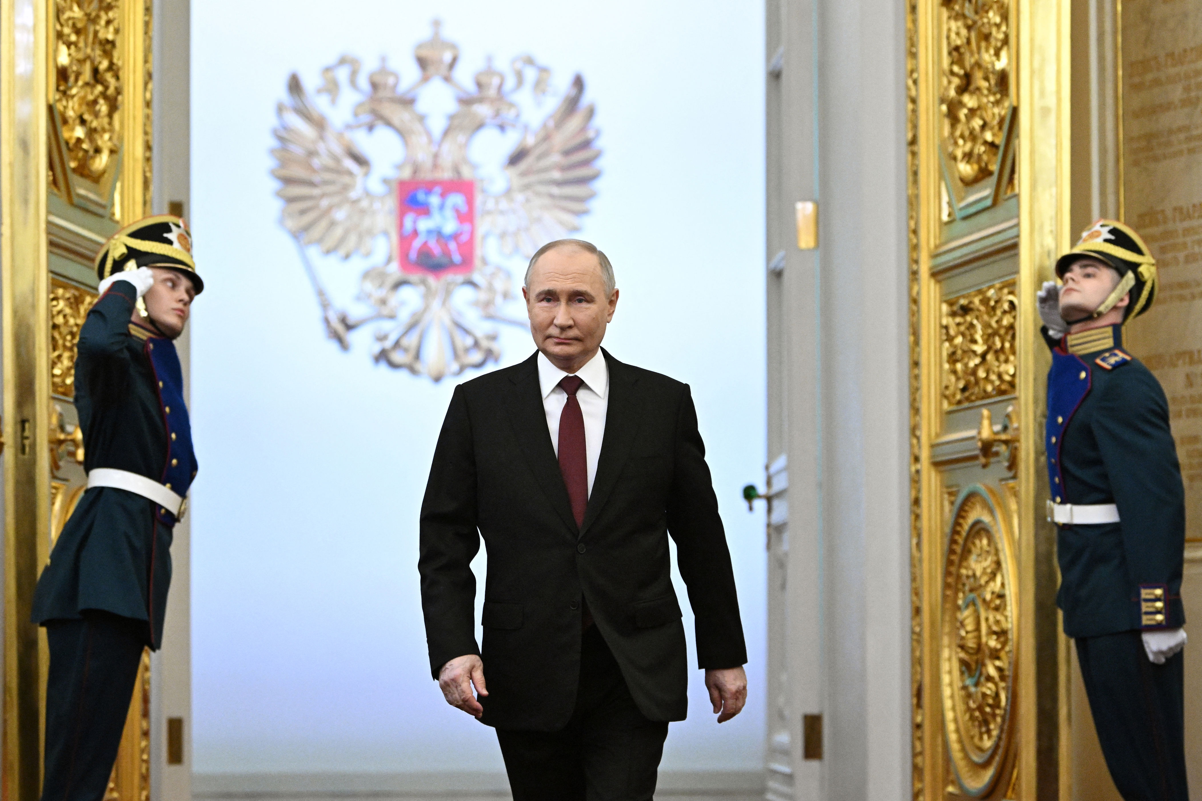 triumphal putin is inaugurated for fifth term as russian president