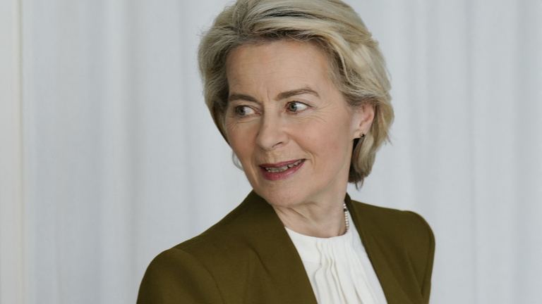 Ursula Von Der Leyen Szent II. János Pál Lengyelországi Szülőházában Járt