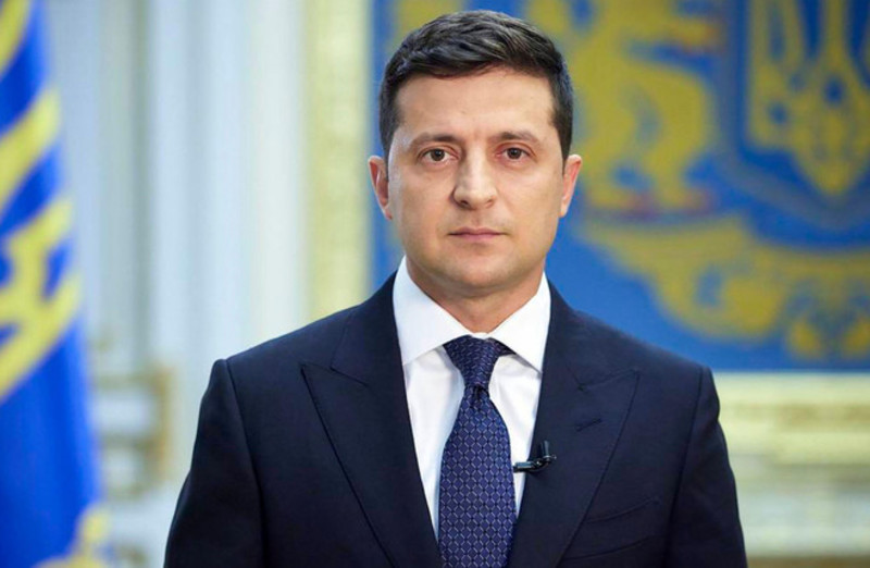 russian plot to kill zelensky uncovered and two security officials detained, ukraine says
