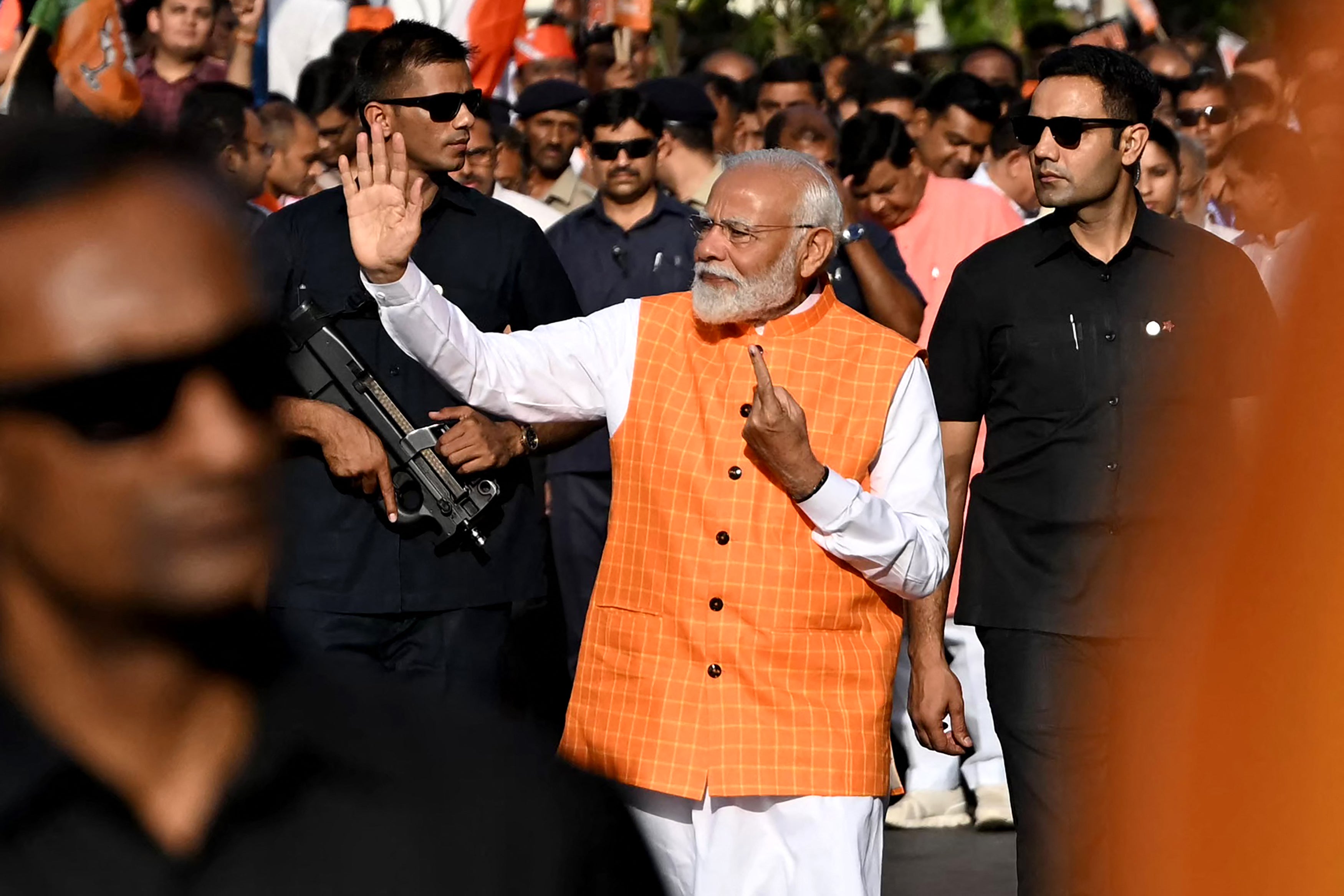 modi leads voting as india conducts third phase of national election
