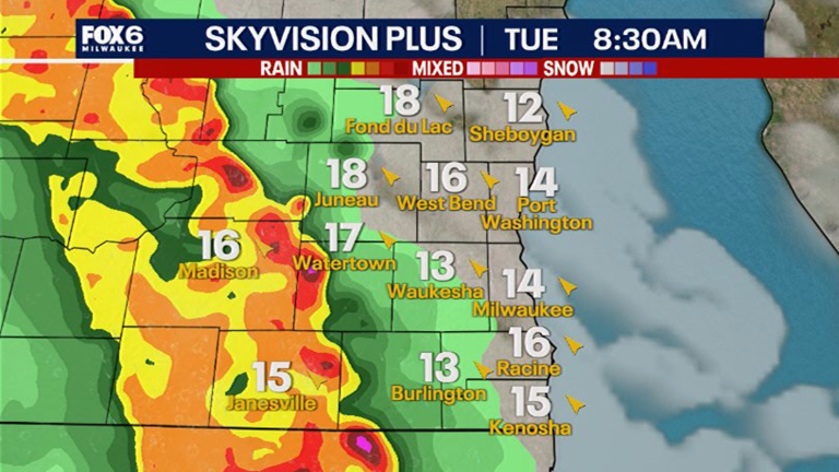 Wisconsin severe weather threat; tracking strong line of storms, lightning