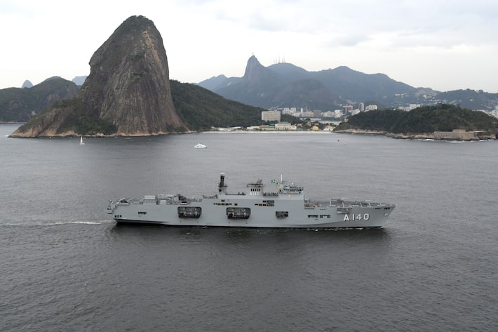 amazon, marinha vai enviar maior navio de guerra da américa latina para o rs; veja como é a estrutura