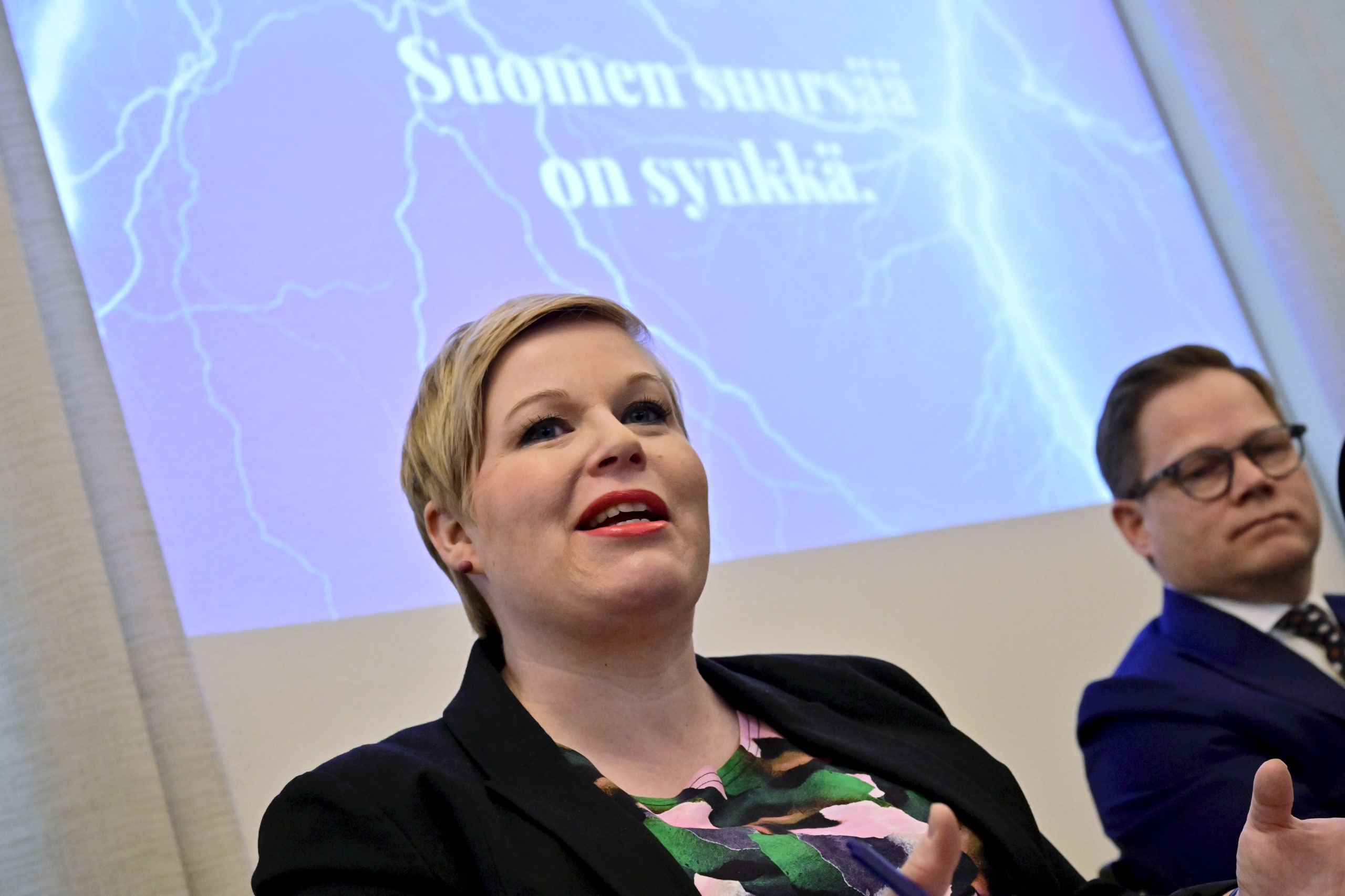 keskusta vahvistaisi suomen taloutta eläkejärjestelmän uudistamisella