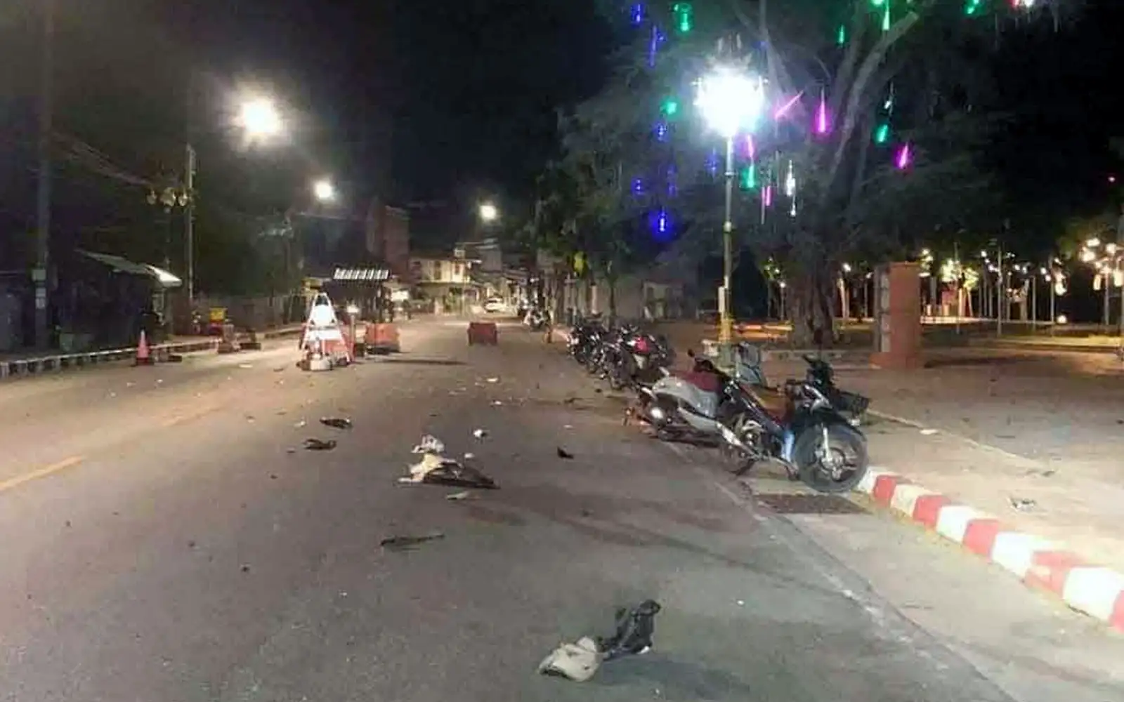 2 malaysians injured in narathiwat bomb explosion