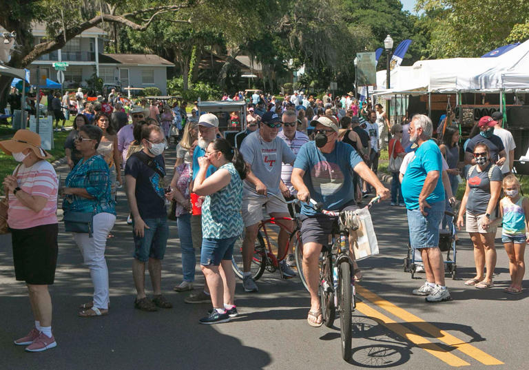 Winners and photos: A look back at the Mayfaire by-the-Lake fine art ...