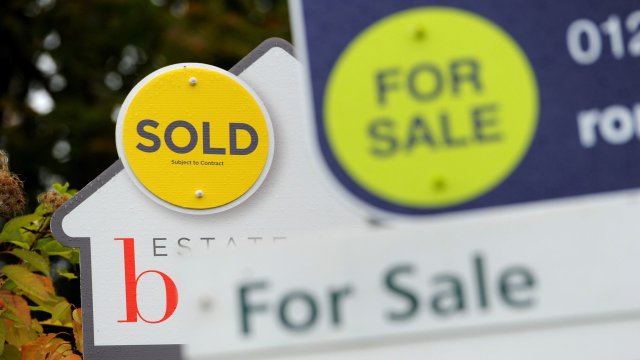 house prices stagnate but flats rise in value as buyers swap to smaller properties