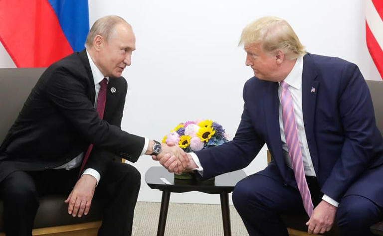  Donald Trump with Russian President Vladimir Putin in June 2019 (Creative Commons) 