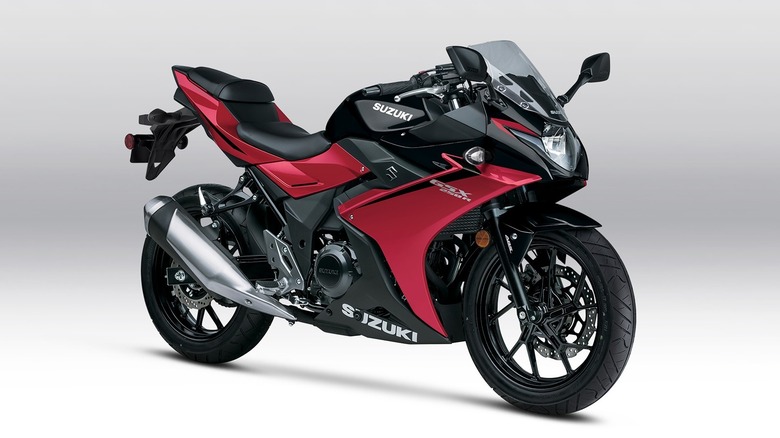 12 of the most fuel efficient motorcycles, ranked