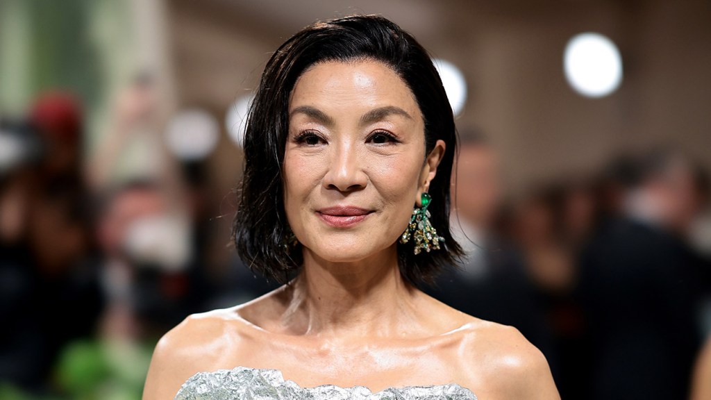 michelle yeoh to star in prime video's ‘blade runner 2099' series | thr news video