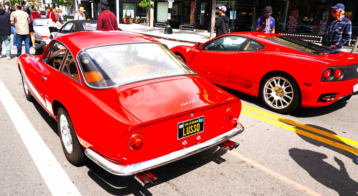 <p>Ferrari built the 250 GT/L "Lusso" from 1962-1964.</p>