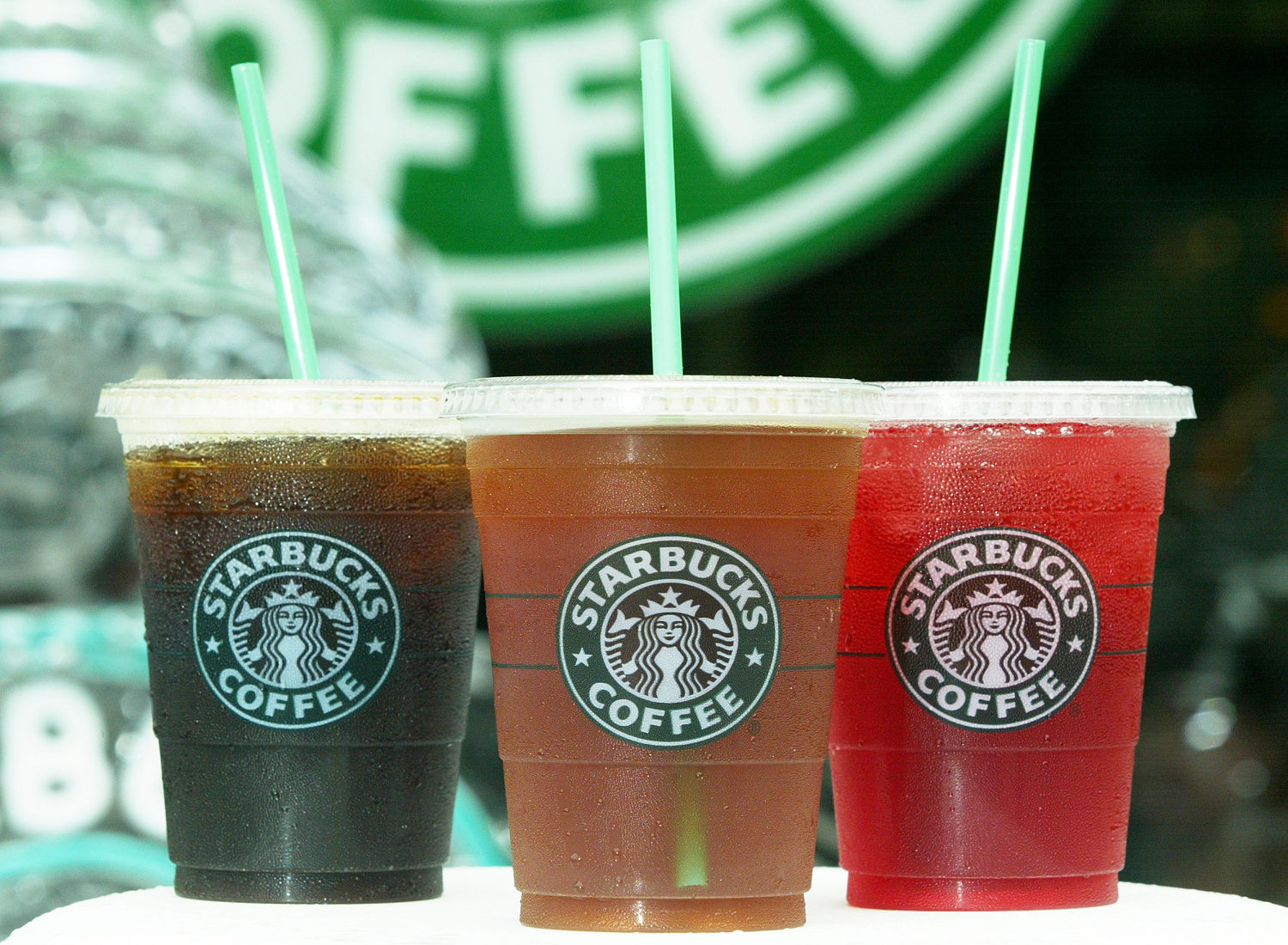 what's the healthiest starbucks drink? dietitians share their top 5 picks