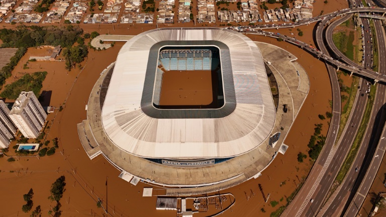brazil's football giants rally to help victims of deadly flooding