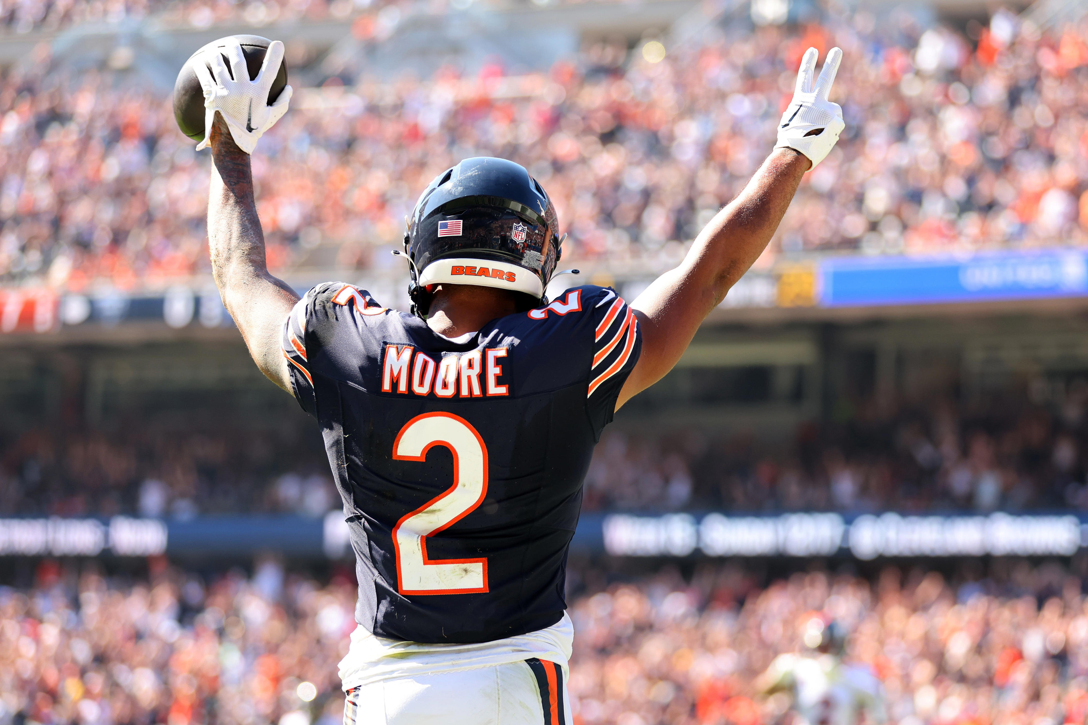 dj moore says it'll be a 'race to 1,000 yards' among bears receivers