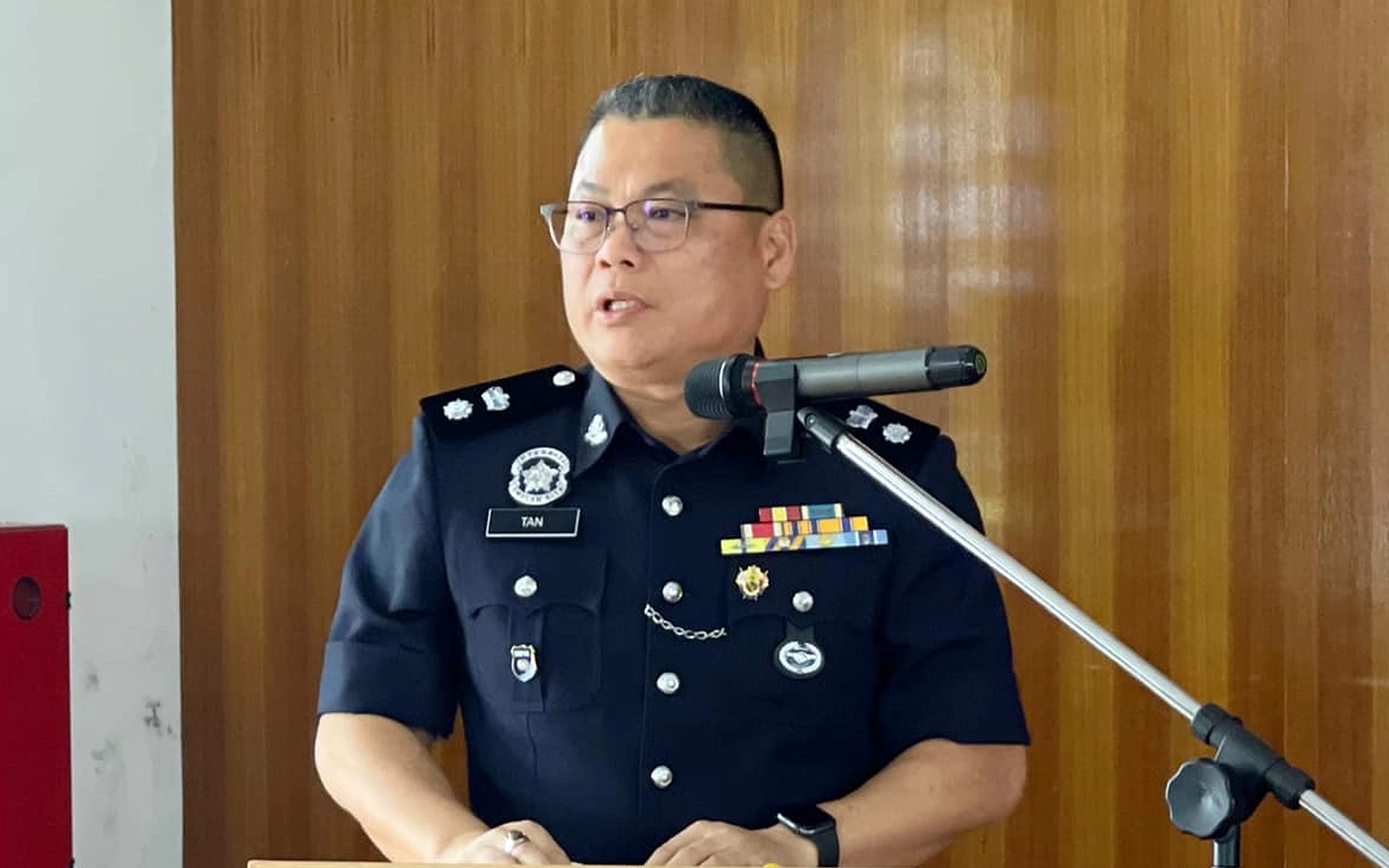 Johor cops nab 4 for robbery, attempted kidnapping