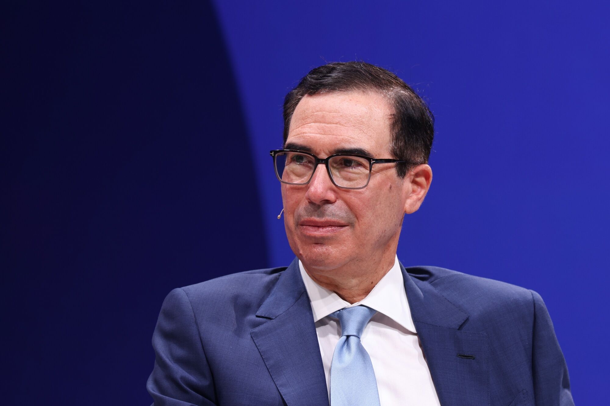 mnuchin says strong dollar helps, for now, in financing us debt